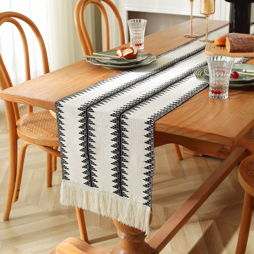Farmhouse Summer Tablecloth | Stylish Home Decor for Dining Table