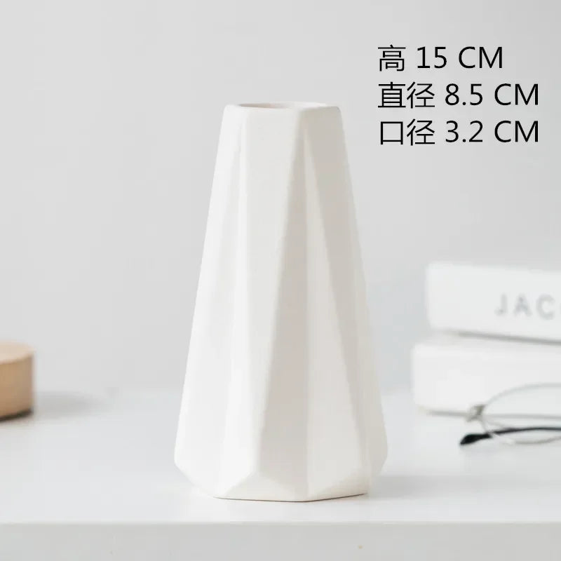 Simple Ceramic Vase – Nordic Style Dining & Living Room Décor for Weddings