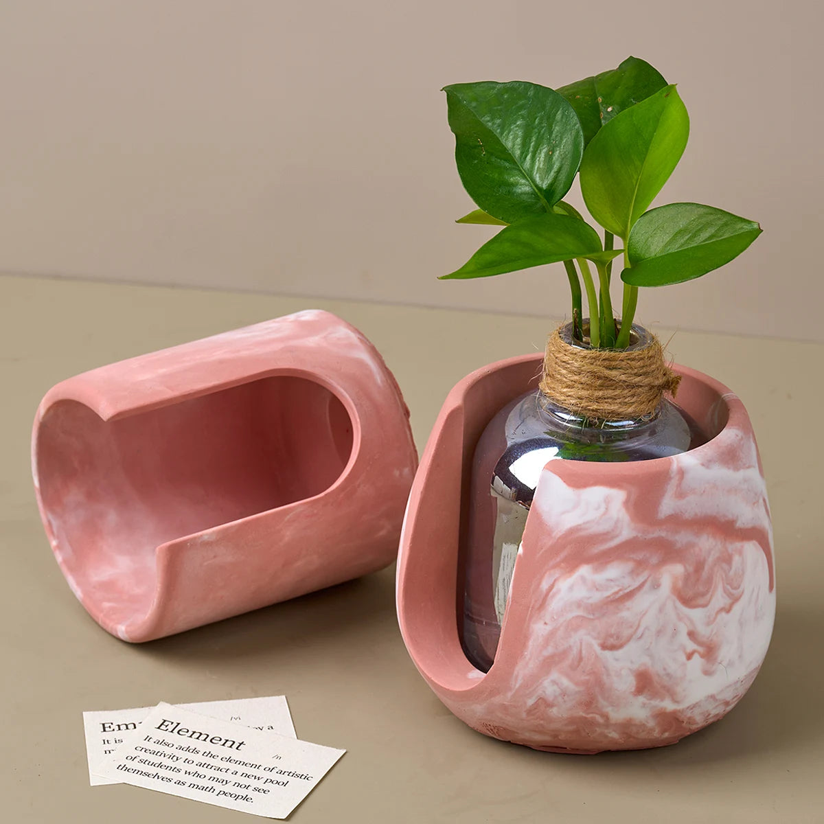 Concrete & Wax Mold – Cylindrical Vase