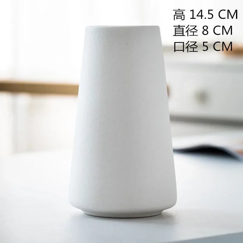 Simple Ceramic Vase – Nordic Style Dining & Living Room Décor for Weddings