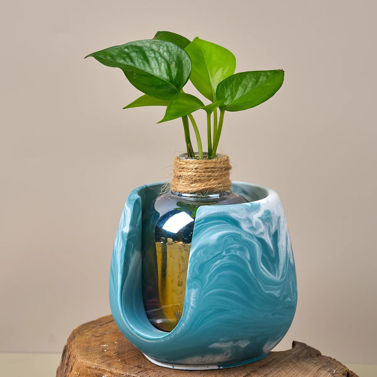 Concrete & Wax Mold – Cylindrical Vase