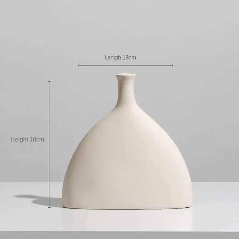 Modern Ceramic Art Vase – Simple Home Décor for Dried Flowers & Flower Arrangements
