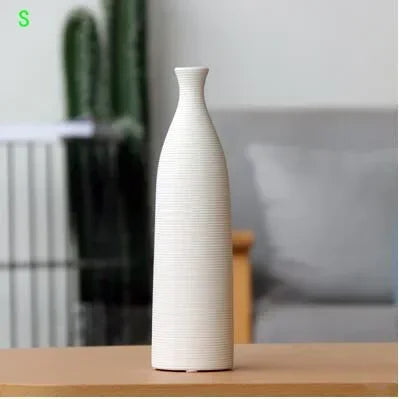 Minimalist Black & White Ceramic Vase – Modern Home & Office Décor Ornament